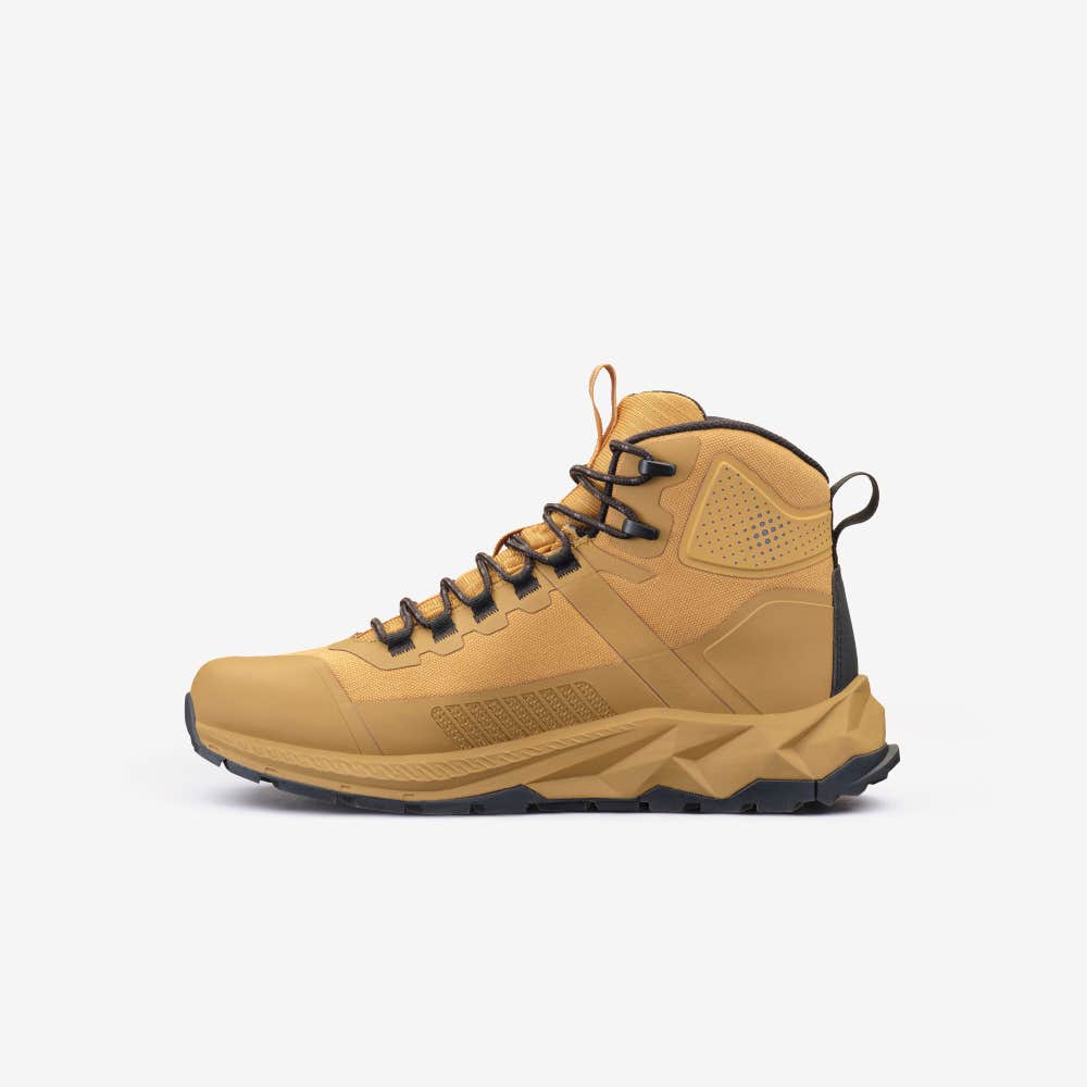 Phantom Trail Mid Waterproof Hiking Boots