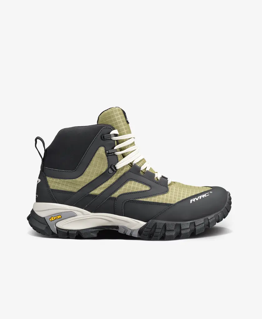 Pathfinder Mid Hiking Boots Women