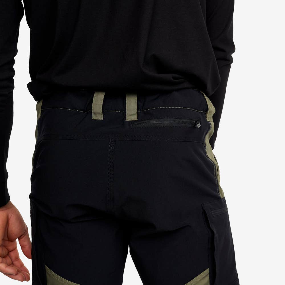 Wander Pro Shorts