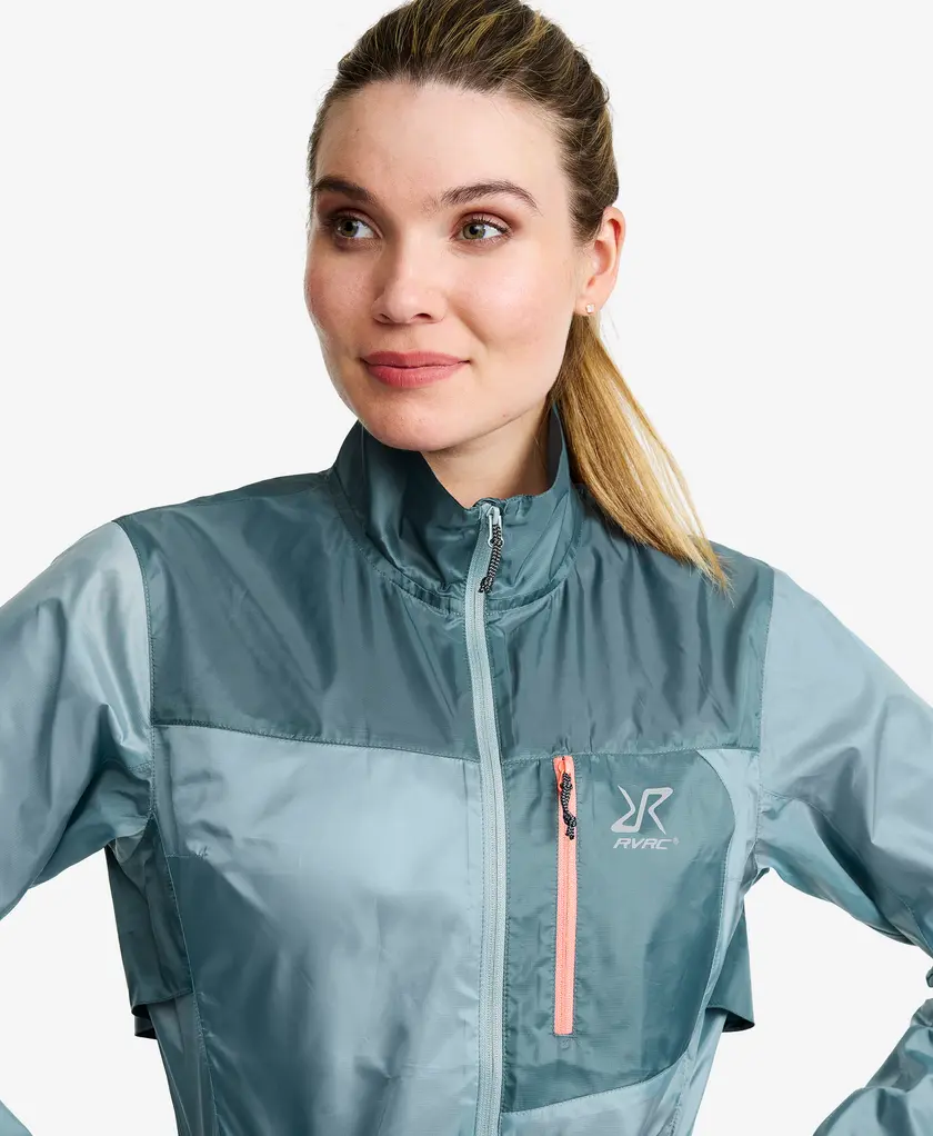 Ultra Light Windbreaker Women
