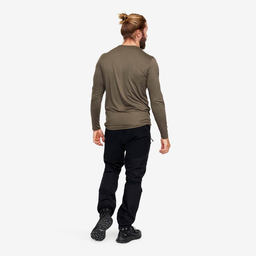 Vagabond Long Sleeve Tee