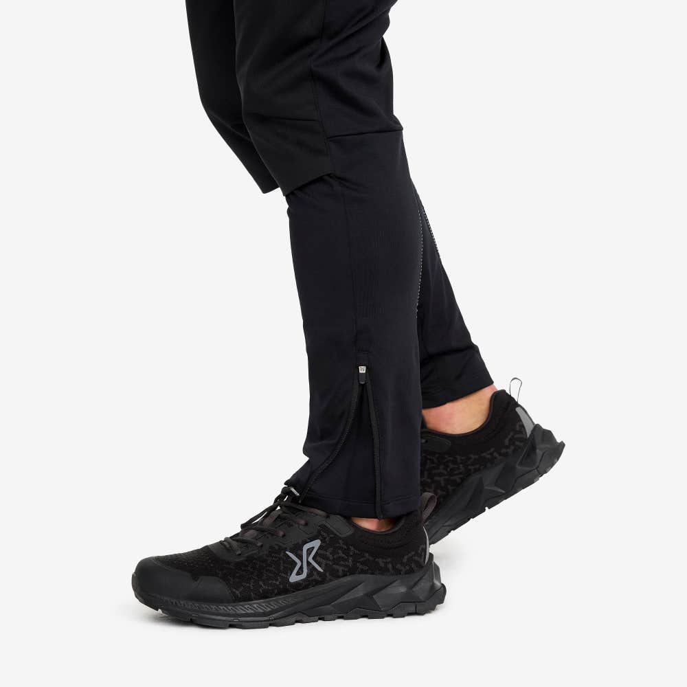Pace Wind Leggings
