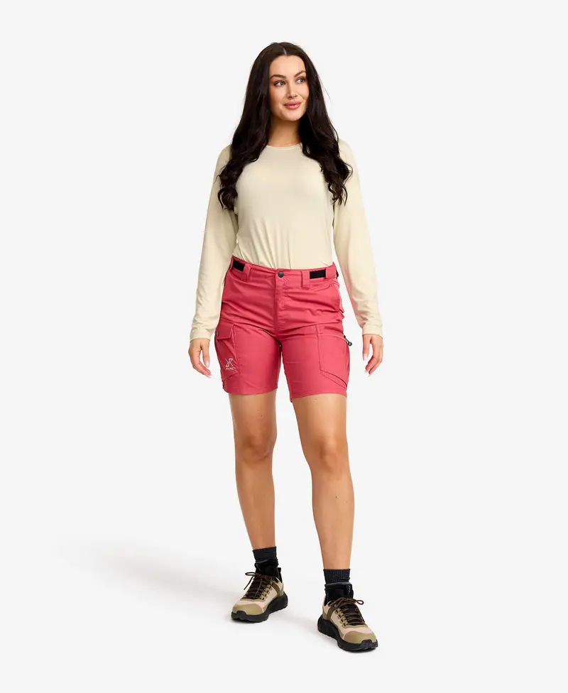 Rambler Lightweight Pro Shorts Women Holly Berry