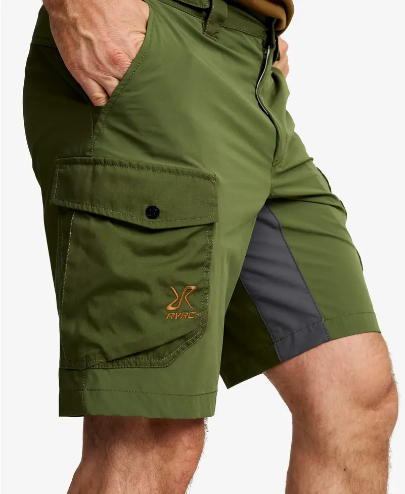 Rambler Lightweight Pro Shorts Men Cypress