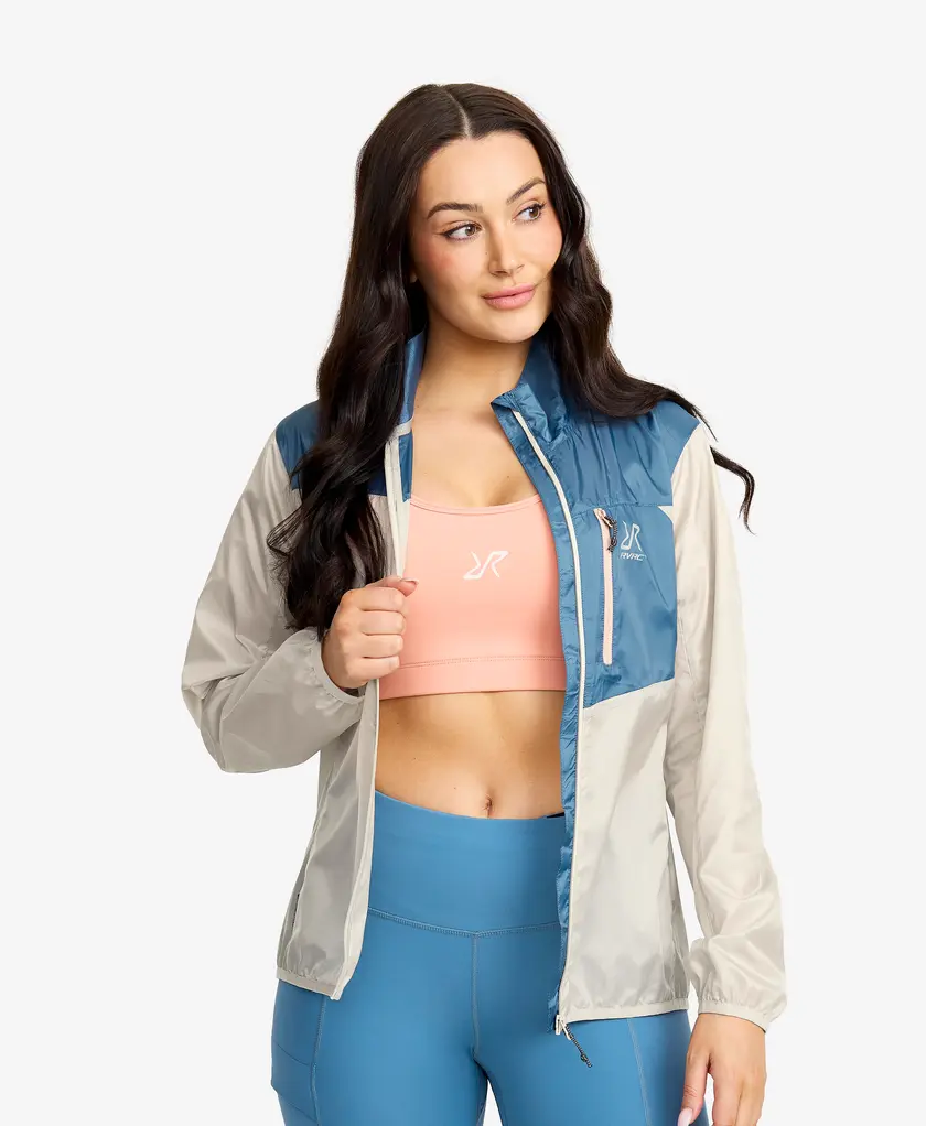 Ultra Light Windbreaker Women