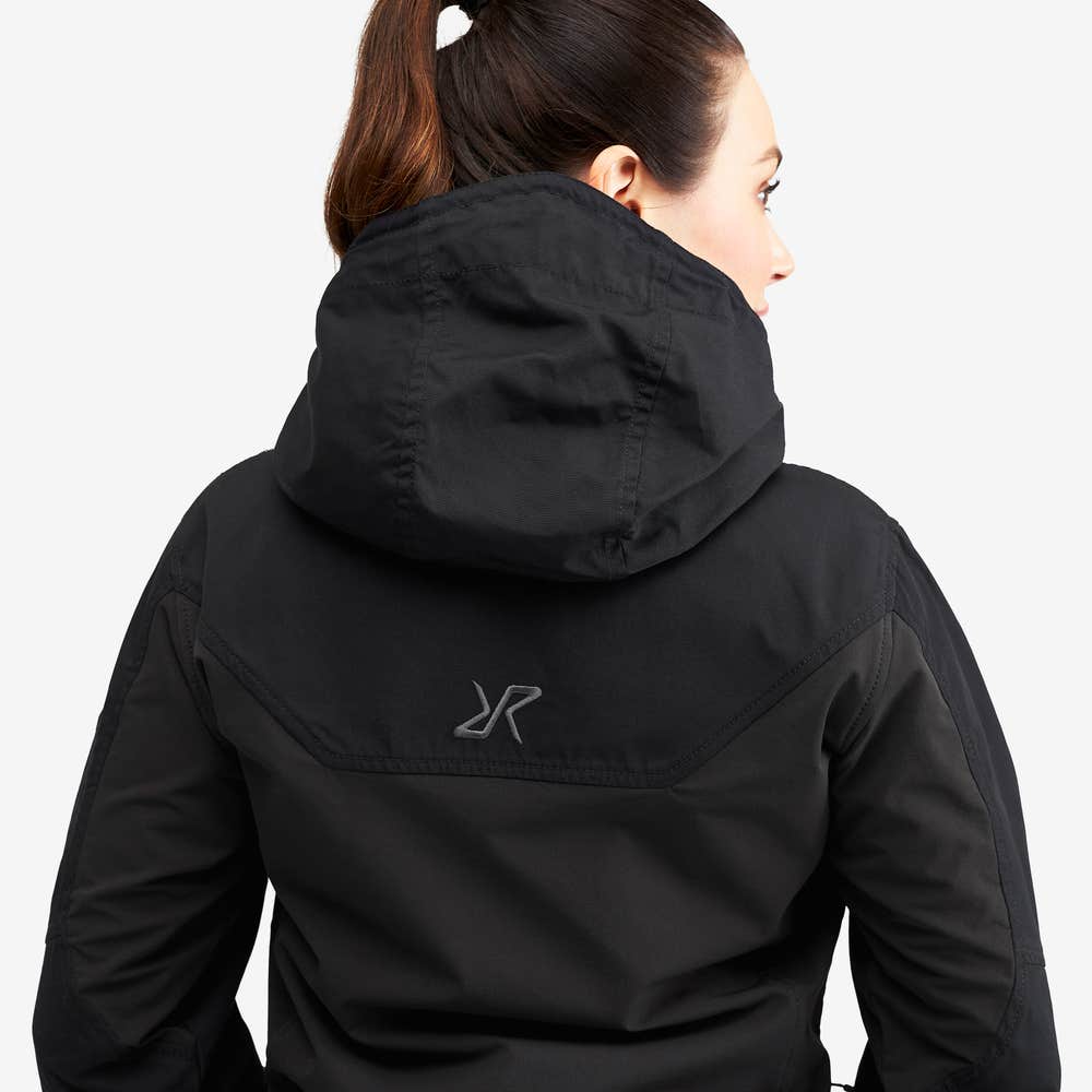 Wander Pro Jacket