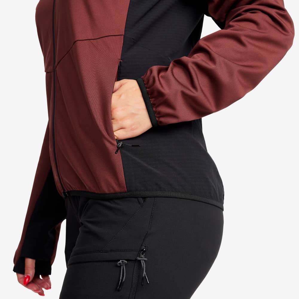 Pace Hooded Wind Jacket
