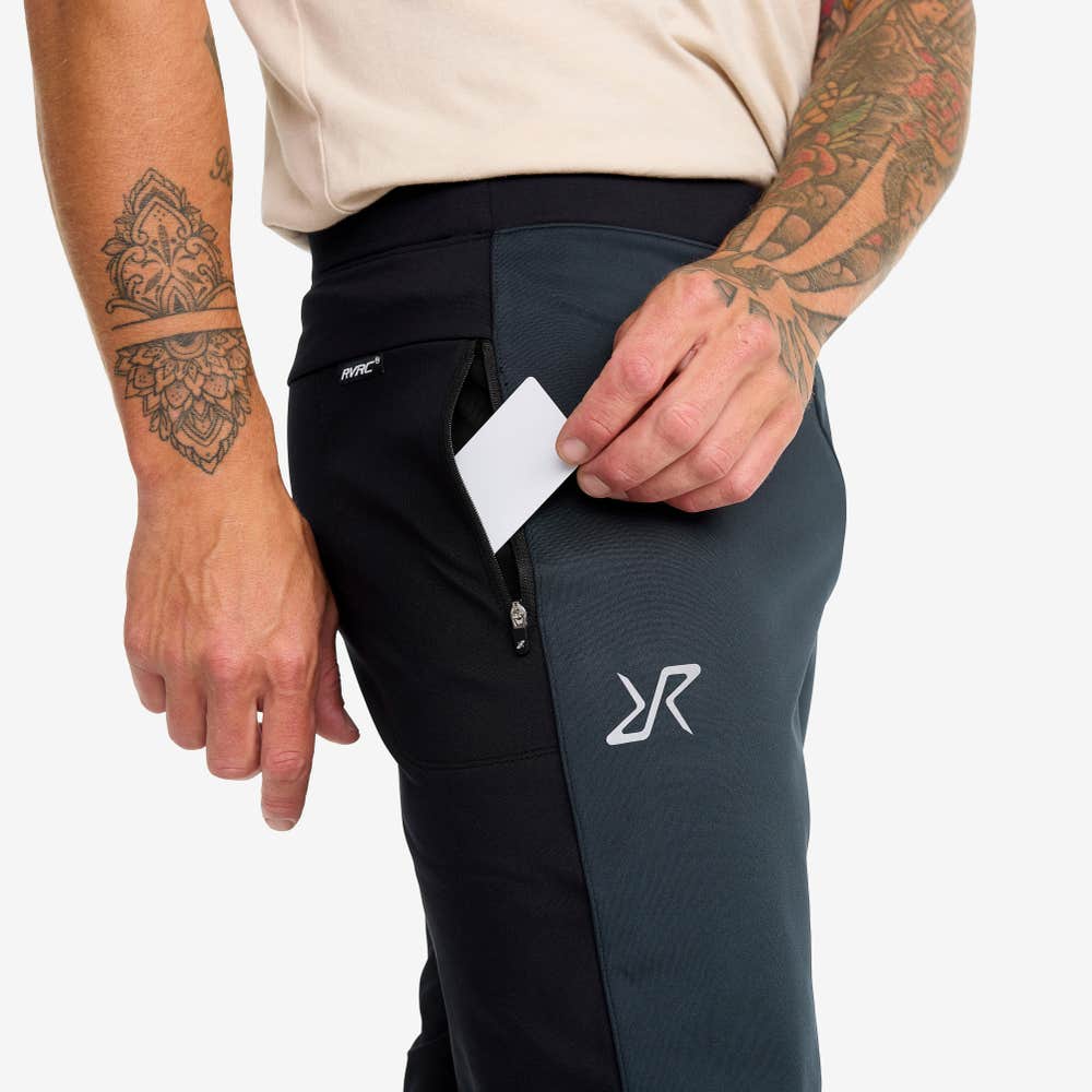 Pace Wind Leggings