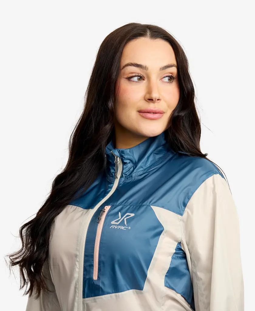 Ultra Light Windbreaker Women