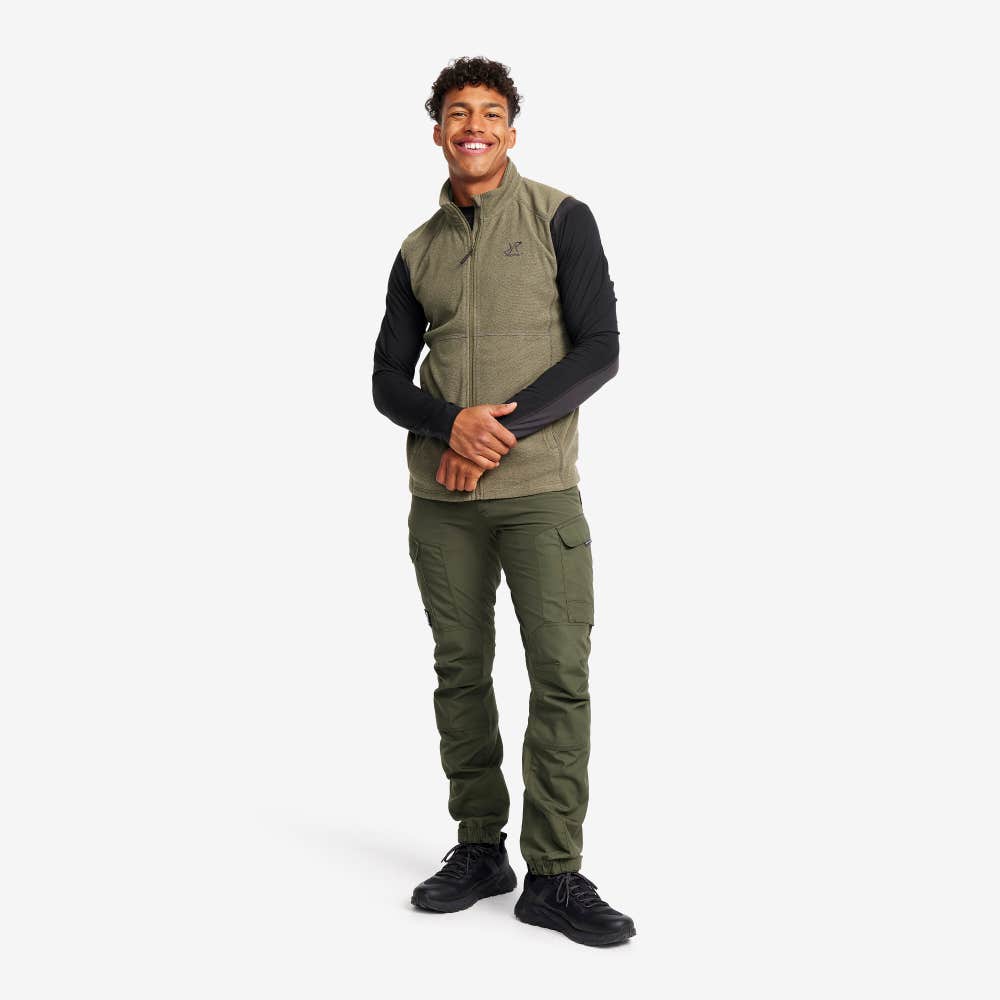 Essential Fleece Vest