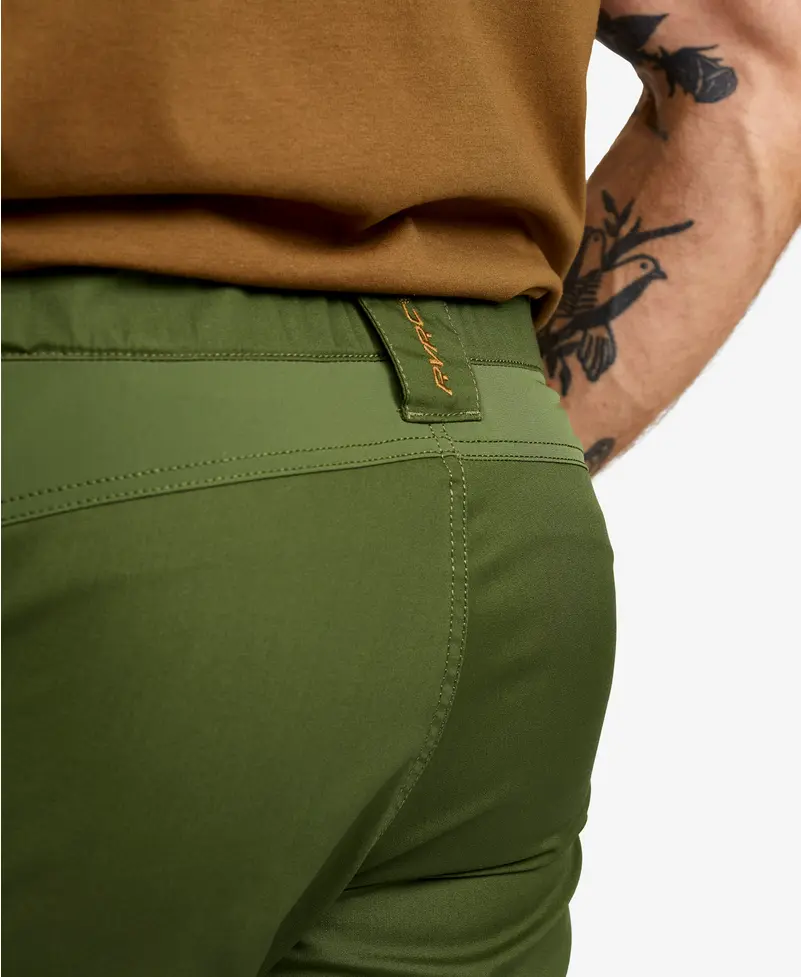 Rambler Lightweight Pro Shorts Men Cypress
