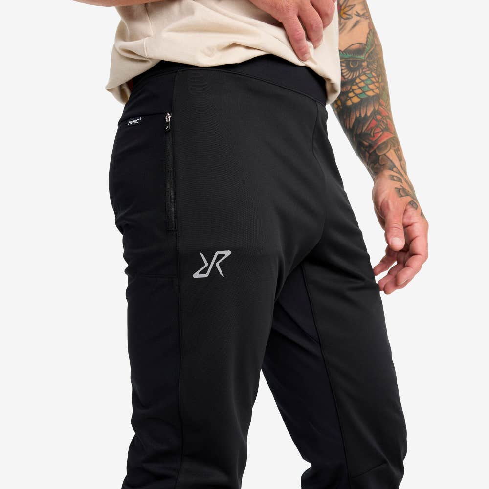 Pace Wind Leggings