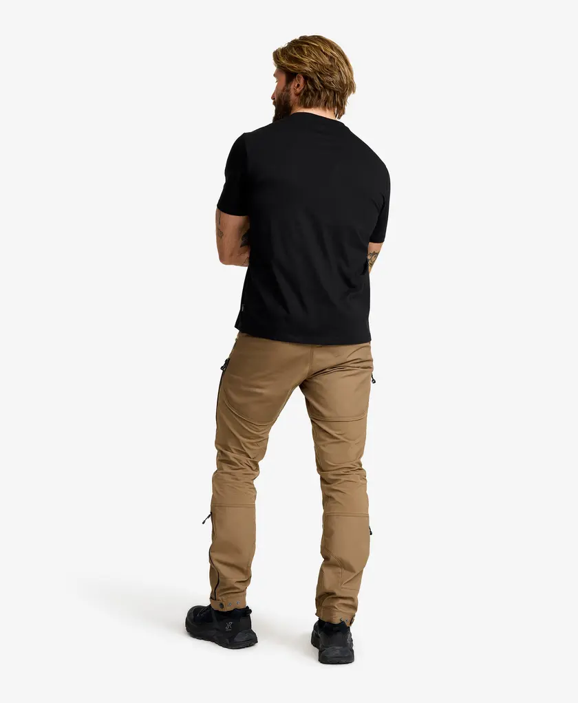 Easy Graphic Logo T-Shirt Men