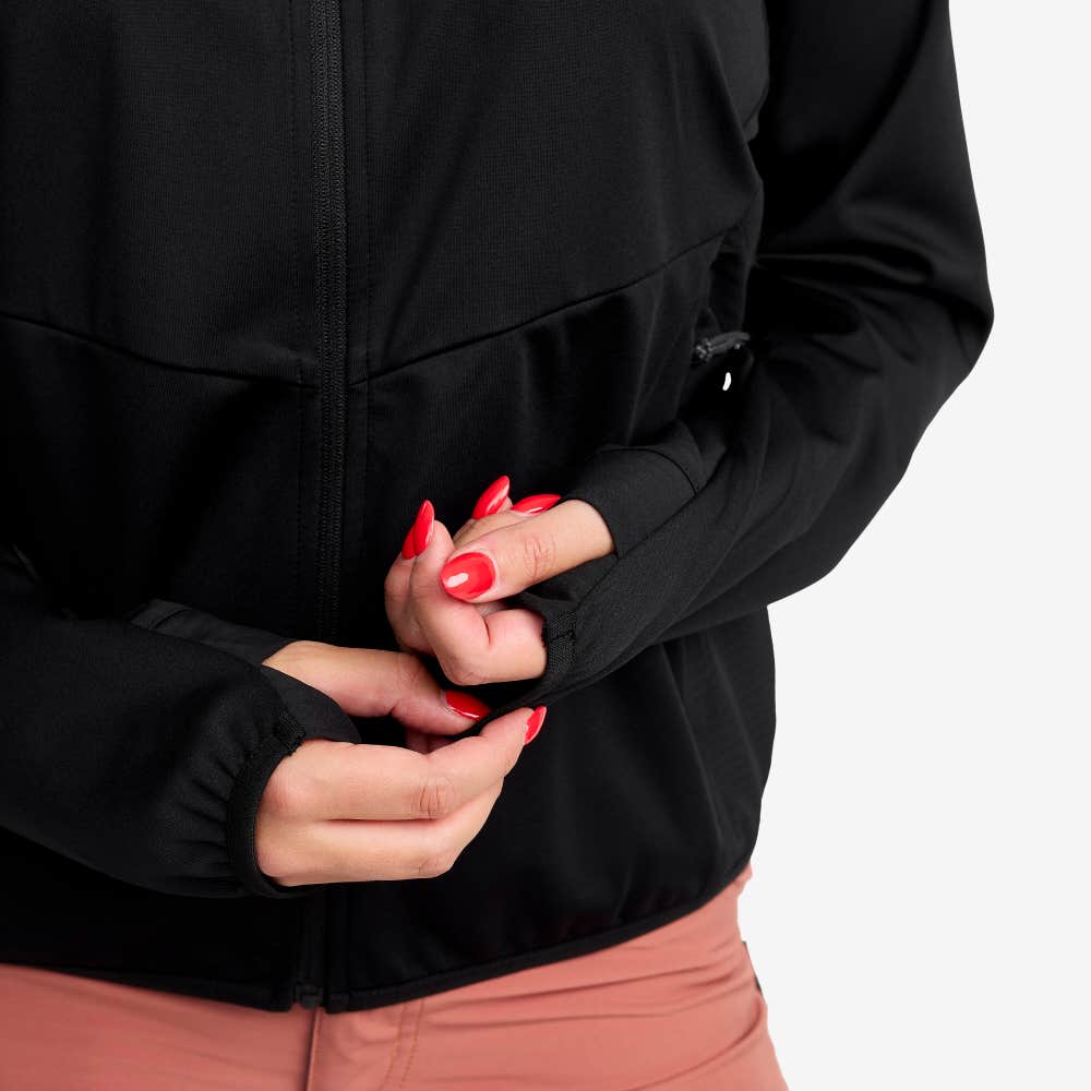Pace Hooded Wind Jacket