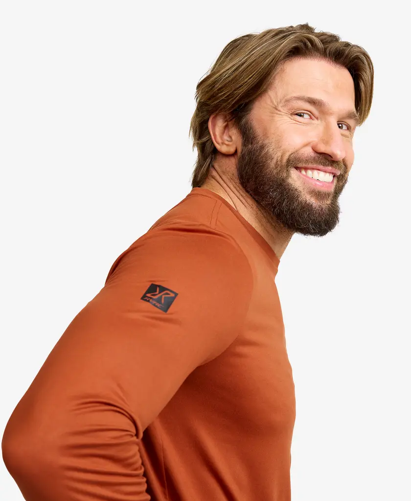 Mission Long-sleeved T-shirt Men