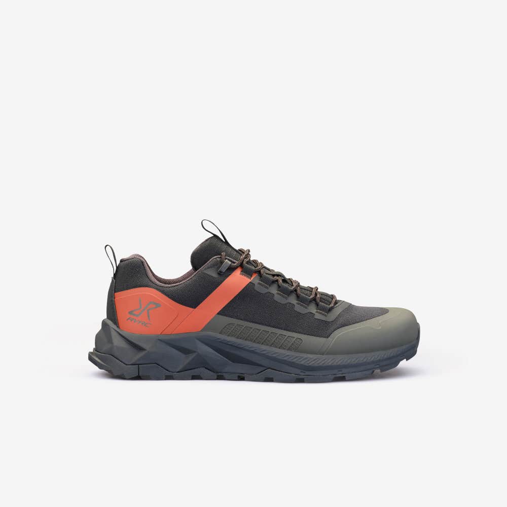 Phantom Trail Low Hiking Shoes